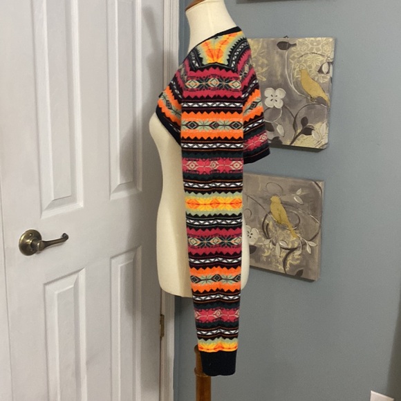 Excellent condition 
Maeve by Anthropology XL Colorful Striped Sweater Shrug - Picture 4 of 4